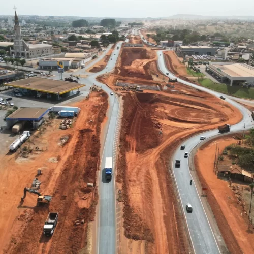 Duplicação da BR-050: Uma Obra Essencial Tratada com Descaso Inaceitável